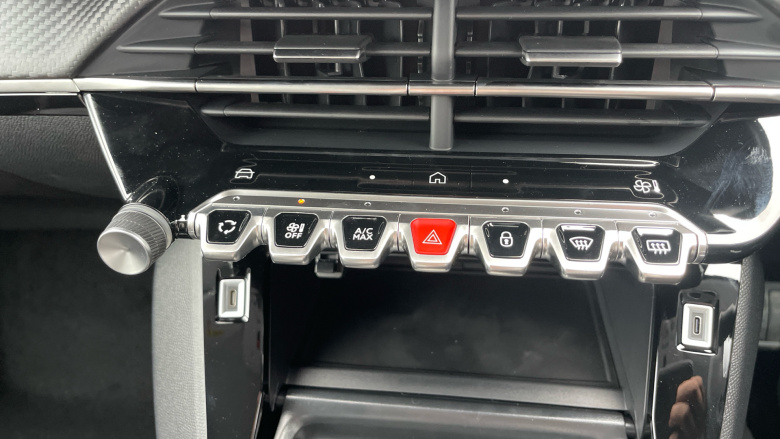 Peugeot 208 1.2 Hybrid 110 Allure 5dr e-DSC6 Petrol Hatchback